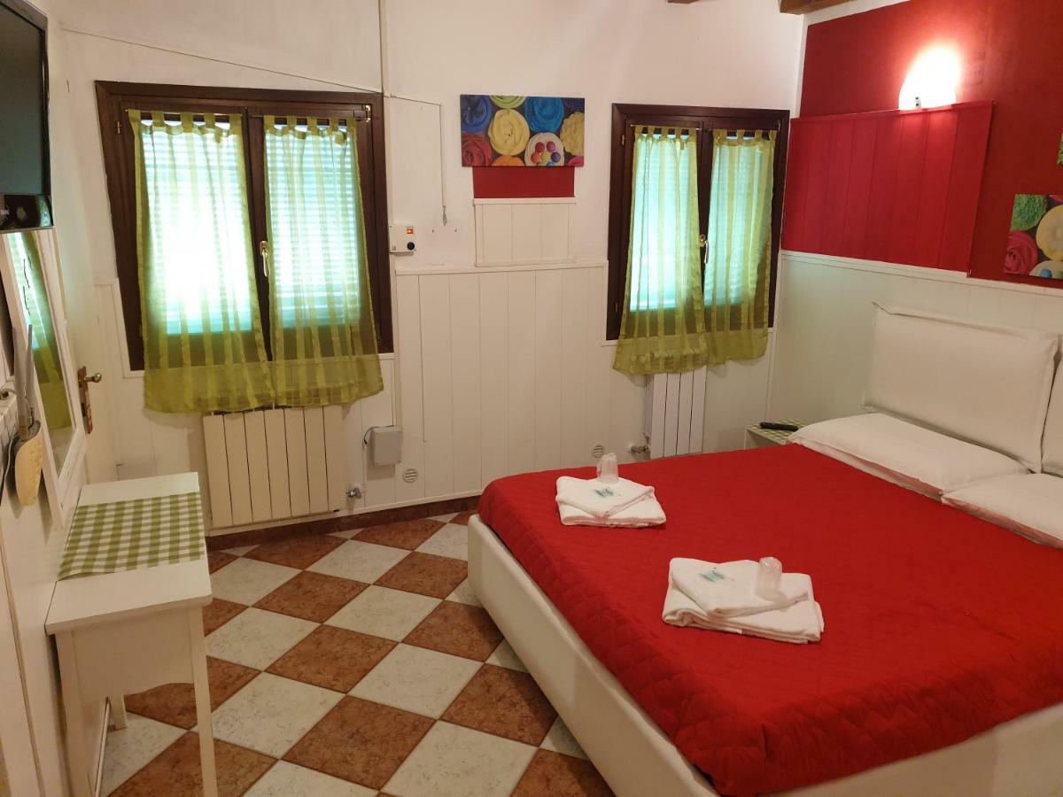 Ca' Del Sol Venezia Bed and Breakfast Buitenkant foto
