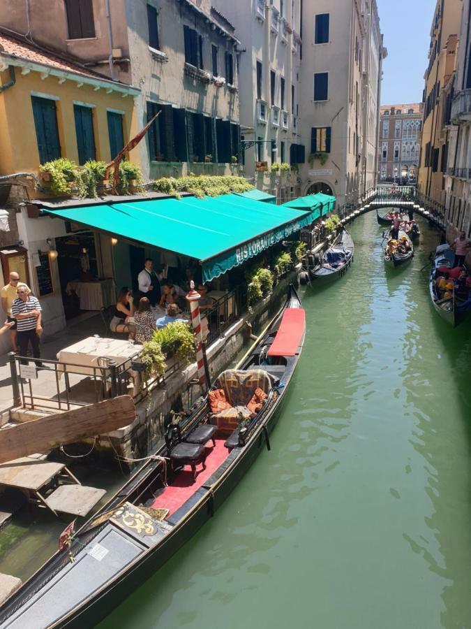 Ca' Del Sol Venezia Bed and Breakfast Buitenkant foto
