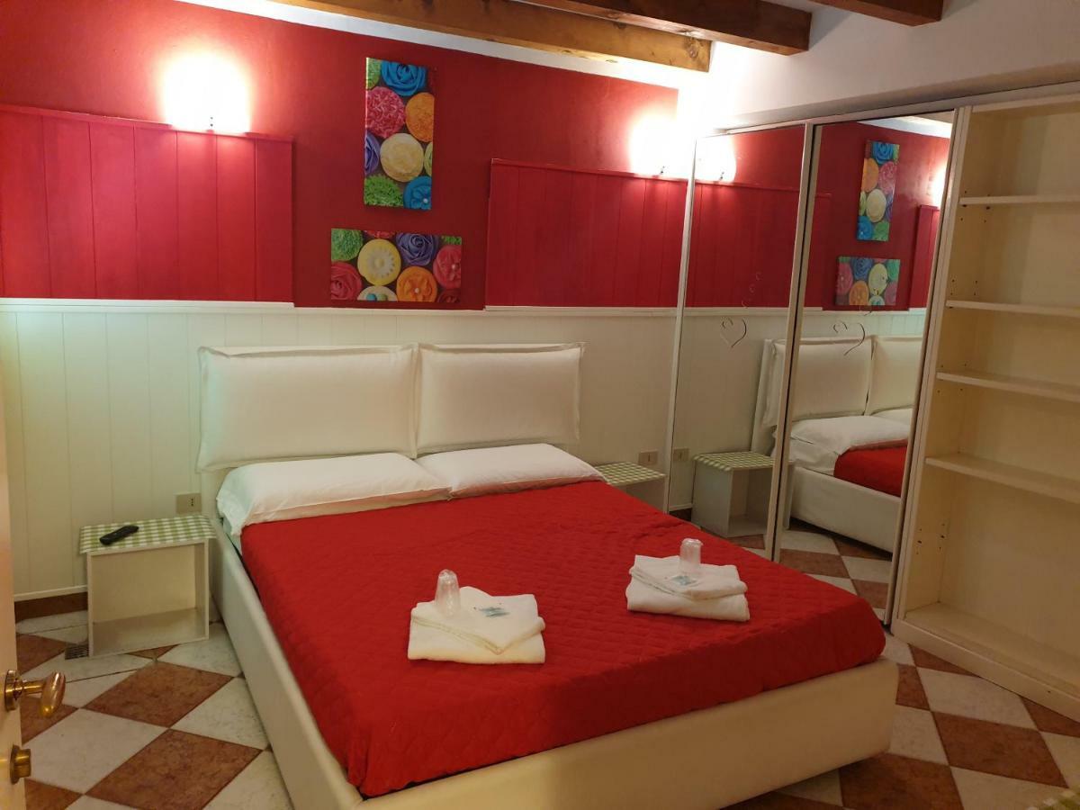 Ca' Del Sol Venezia Bed and Breakfast Buitenkant foto